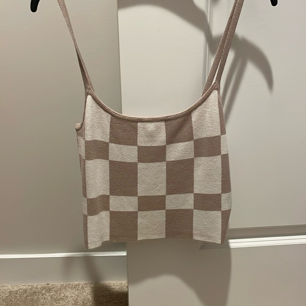 BNWT tan and white checkered print crop top